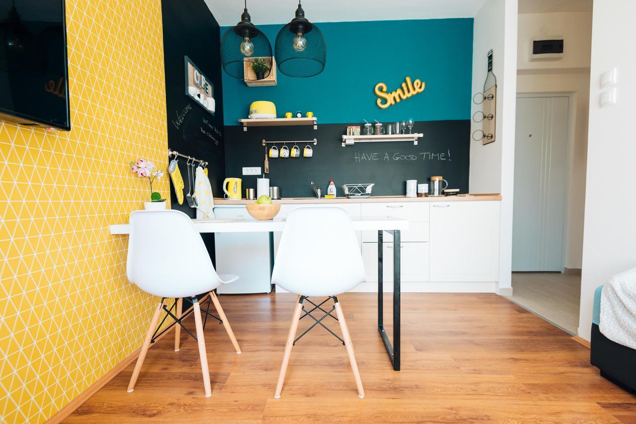 Smile Apartment Novi Sad Bagian luar foto